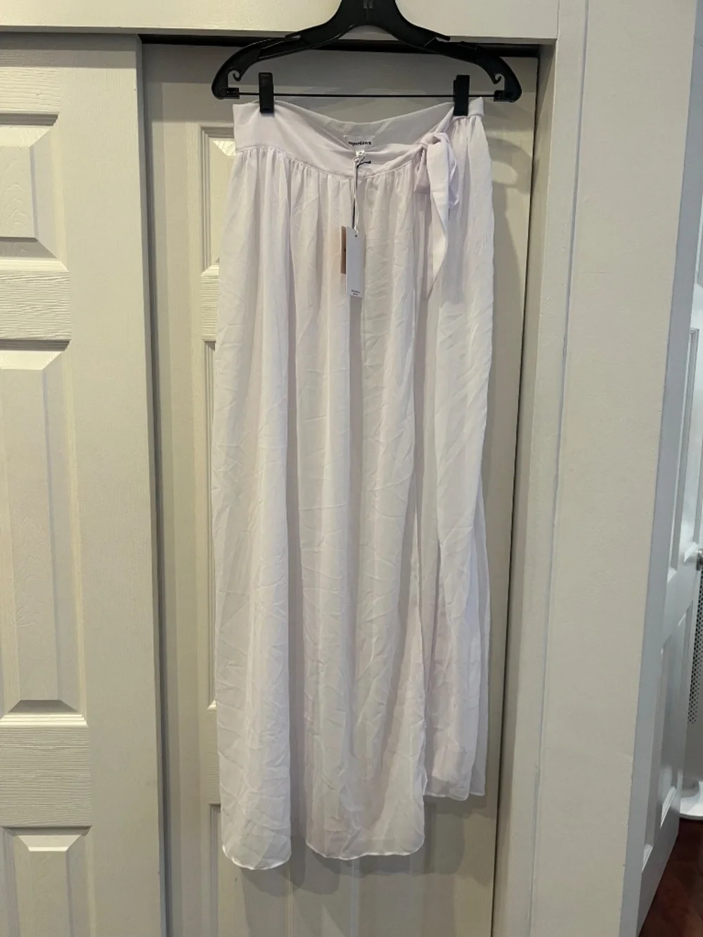 Superdown NWT bathing suit cover up - Picture 2 of 5